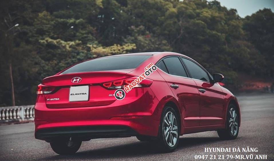Xe Hyundai Elantra đời 2018 màu đỏ- Đà Nẵng, giá sốc, giảm giá 80 triệu, rẻ nhất thị trường-3