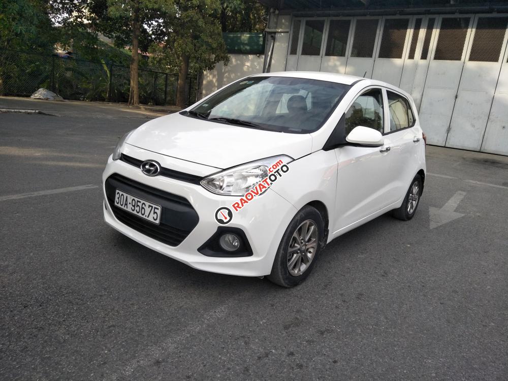 Cần bán lại xe Hyundai Grand i10 1.0 MT đời 2015, màu trắng, nhập khẩu nguyên chiếc-2