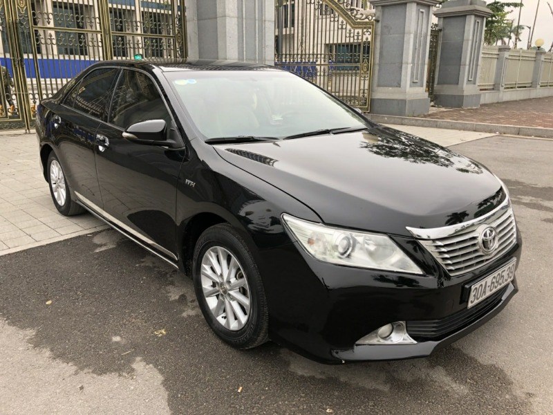 Bán xe Toyota Camry đời 2012, màu đen, nhập khẩu chính hãng, số tự động, giá tốt-5