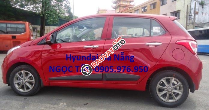 Cần bán Hyundai Grand i10 đời 2018 phiên bản Grap, màu trắng. Liên hệ: 0905976950-0