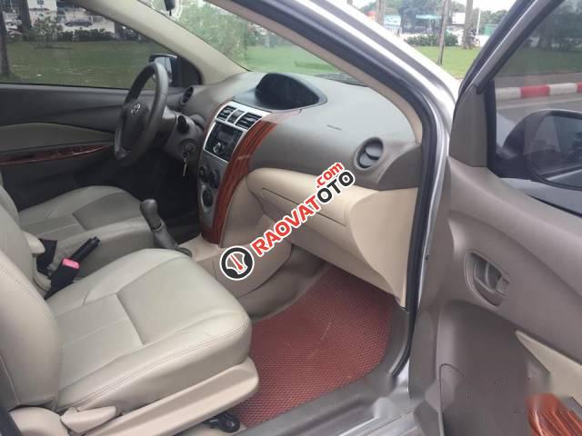 Bán ô tô Toyota Vios 1.5 E 2012, màu bạc còn mới, giá 332tr-5