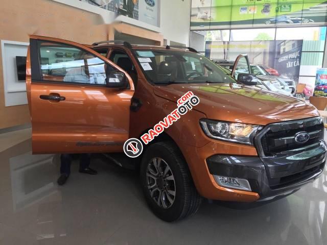 Bán xe Ford Ranger Wildtrak đời 2017, màu cam-4