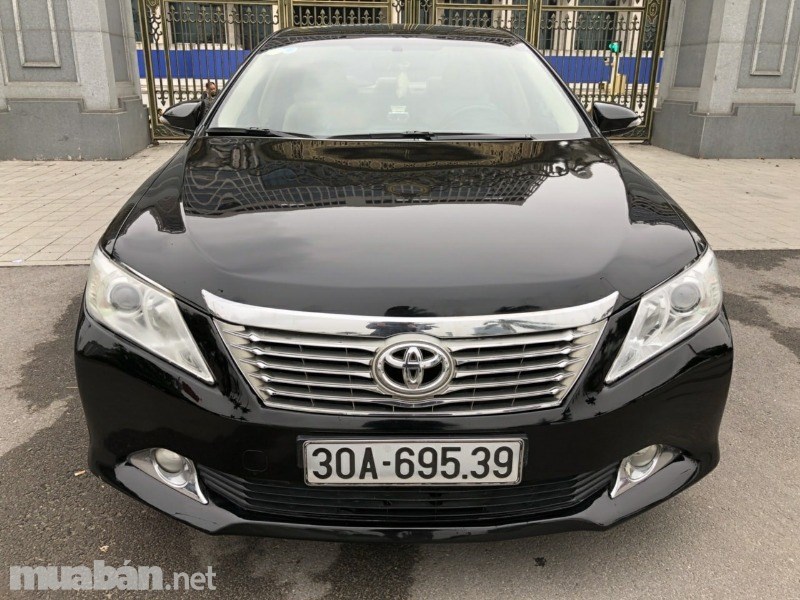 Bán xe Toyota Camry đời 2012, màu đen, nhập khẩu chính hãng, số tự động, giá tốt-0