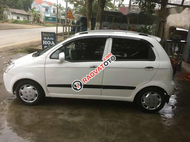 Bán gấp Chevrolet Spark đời 2010, màu trắng, 116 triệu-2