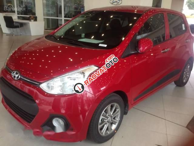 Cần bán Hyundai Grand i10 đời 2017, màu đỏ-2