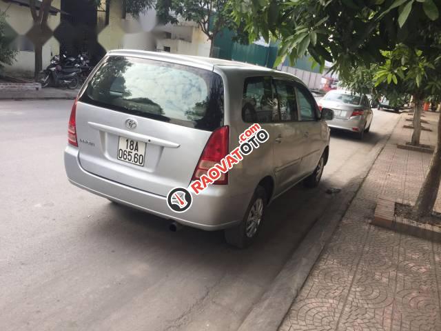 Bán lại xe Toyota Innova 2008, màu bạc, giá 243tr-2