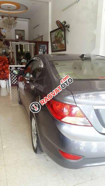 Bán xe Hyundai Accent đời 2011 xe gia đình-1