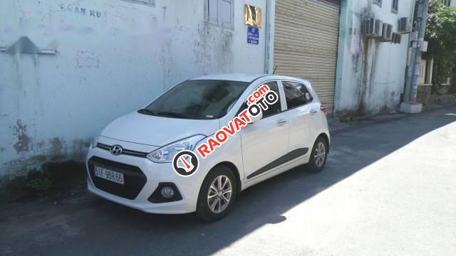 Bán xe Hyundai Grand i10 1.2 AT đời 2016, màu trắng, giá chỉ 435 triệu-1