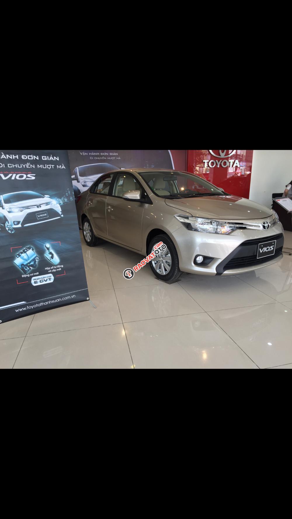 Bán Toyota Vios năm 2017, màu nâu vàng, mới 100% giá tốt khuyến mãi nhiều-0