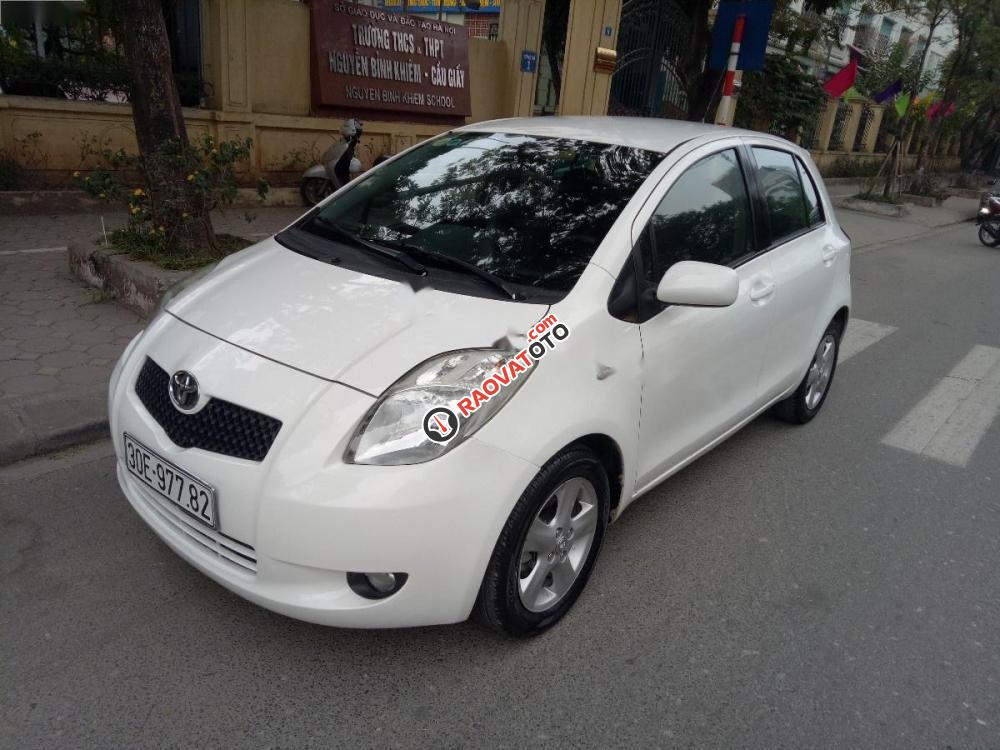 Bán Toyota Yaris 1.3AT đời 2008, màu trắng, nhập khẩu Nhật Bản chính chủ-1