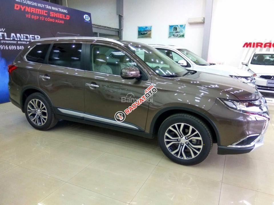 Bán xe SUV Outlander nhập nhật, xe Oulander 2.0 số tự động, đủ màu - LH 0935.886.755 giá tốt-0