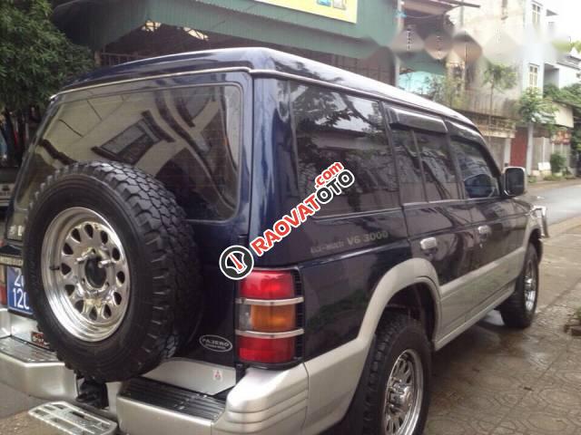 Cần bán gấp Mitsubishi Pajero đời 2002, giá chỉ 252 triệu-4