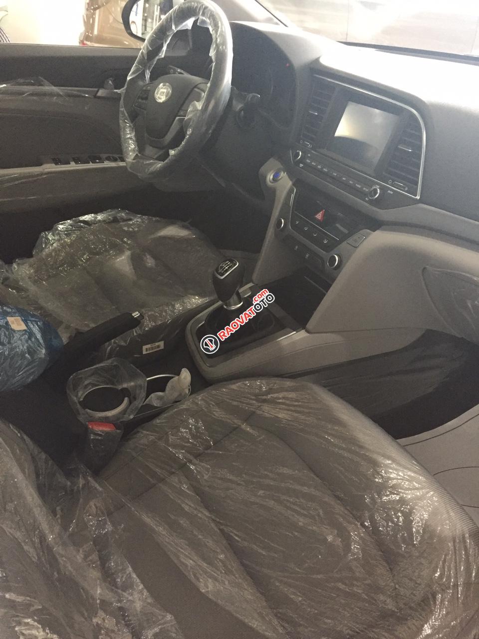 Hyundai Elantra 2017, màu bạc, nhập khẩu, Lh: 0902965732 - Hữu Hân-9