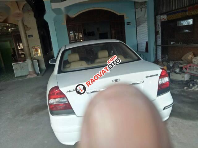 Bán xe Daewoo Nubira đời 2002, màu trắng giá cạnh tranh-1