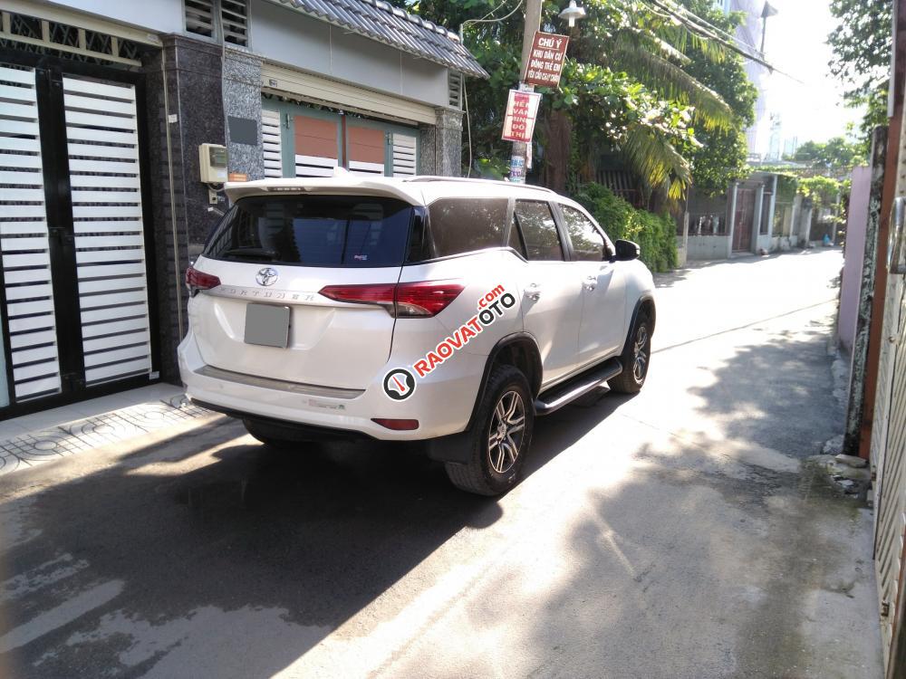 Cần bán xe Toyota Fortuner G đời 2017, màu trắng, nhập khẩu nguyên chiếc số sàn-8