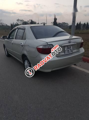 Bán Toyota Vios đời 2005, màu bạc giá cạnh tranh-4