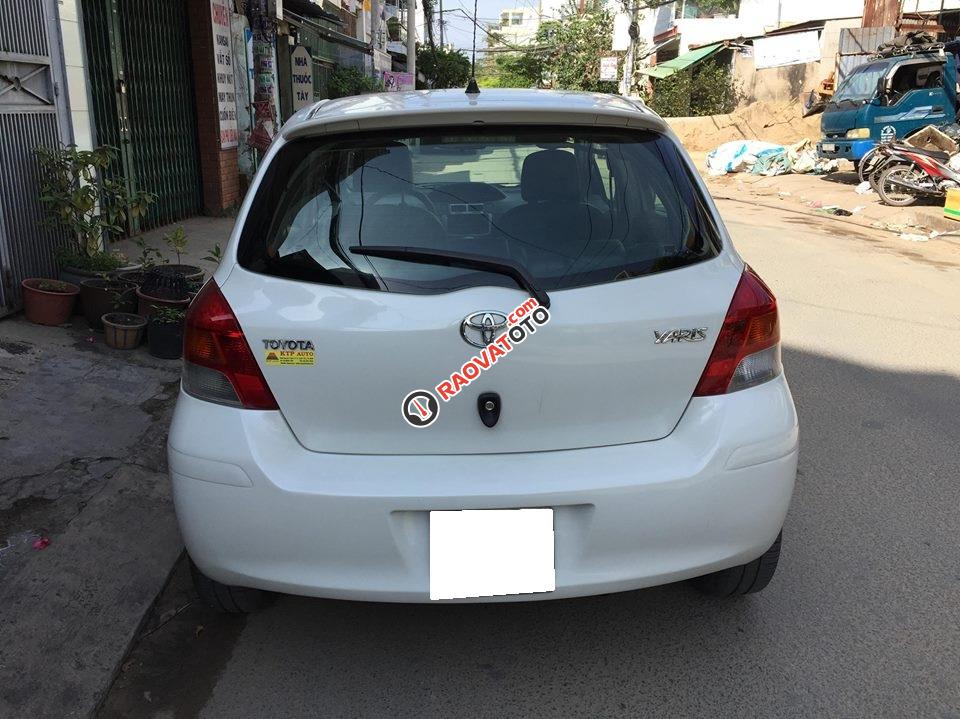 Nhà cần bán Toyota Yaris 2010 1.3AT màu trắng, NK Nhật Bản-8