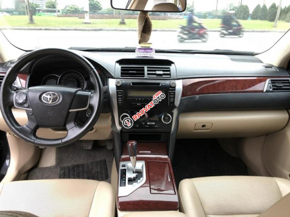 Bán ô tô Toyota Camry 2.0E sản xuất 2012, màu đen số tự động-3