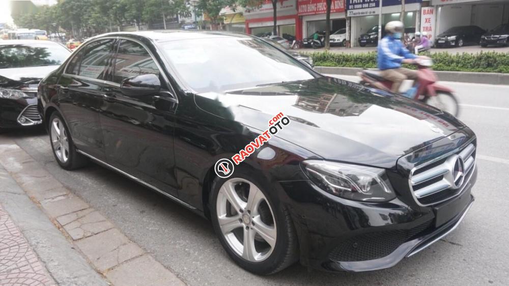 Bán xe Mercedes E250 đời 2016, màu đen chính chủ-3