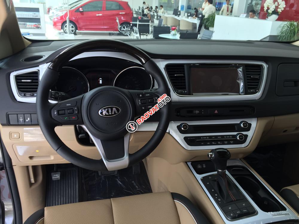 Kia Sedona 7 chỗ ngồi – Xe ưu việt trong tầm giá, hỗ trợ trả góp 90%, test xe miễn phí – 0932.009.722-3