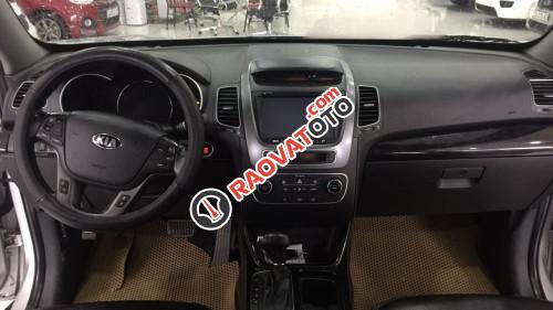 Cần bán gấp Kia Sorento 2.2AT AT sản xuất 2015-3