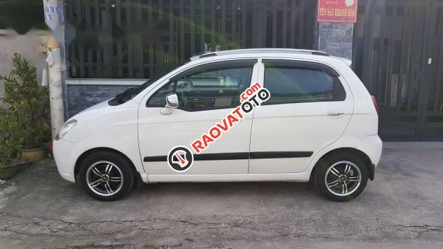 Bán Chevrolet Spark năm 2009, màu trắng xe gia đình-0