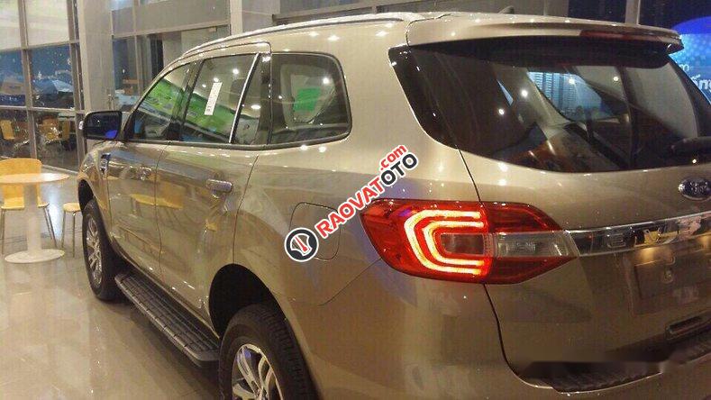 Bán Ford Everest Trend đời 2017-5