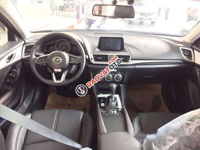 Bán xe Mazda 3 đời 2017, màu trắng-5