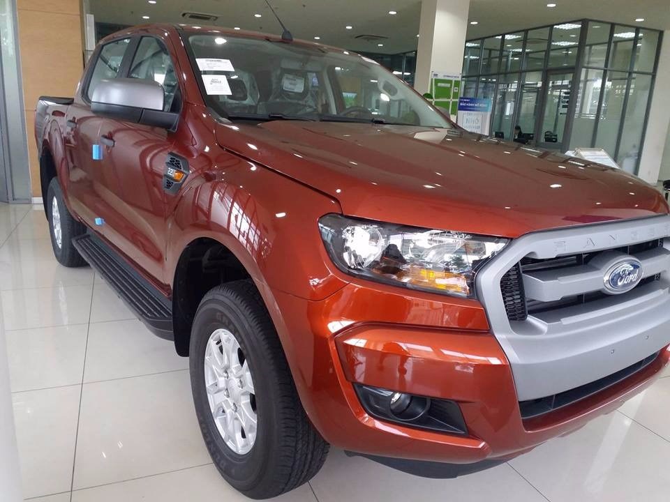 Bán Ford Ranger đời 2017, màu đỏ, nhập khẩu nguyên chiếc-5