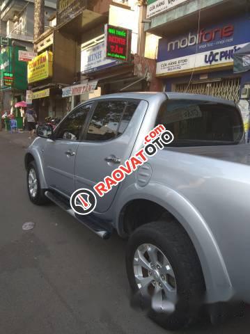 Bán xe Mitsubishi Triton đời 2014, màu bạc số tự động, giá 430tr-3