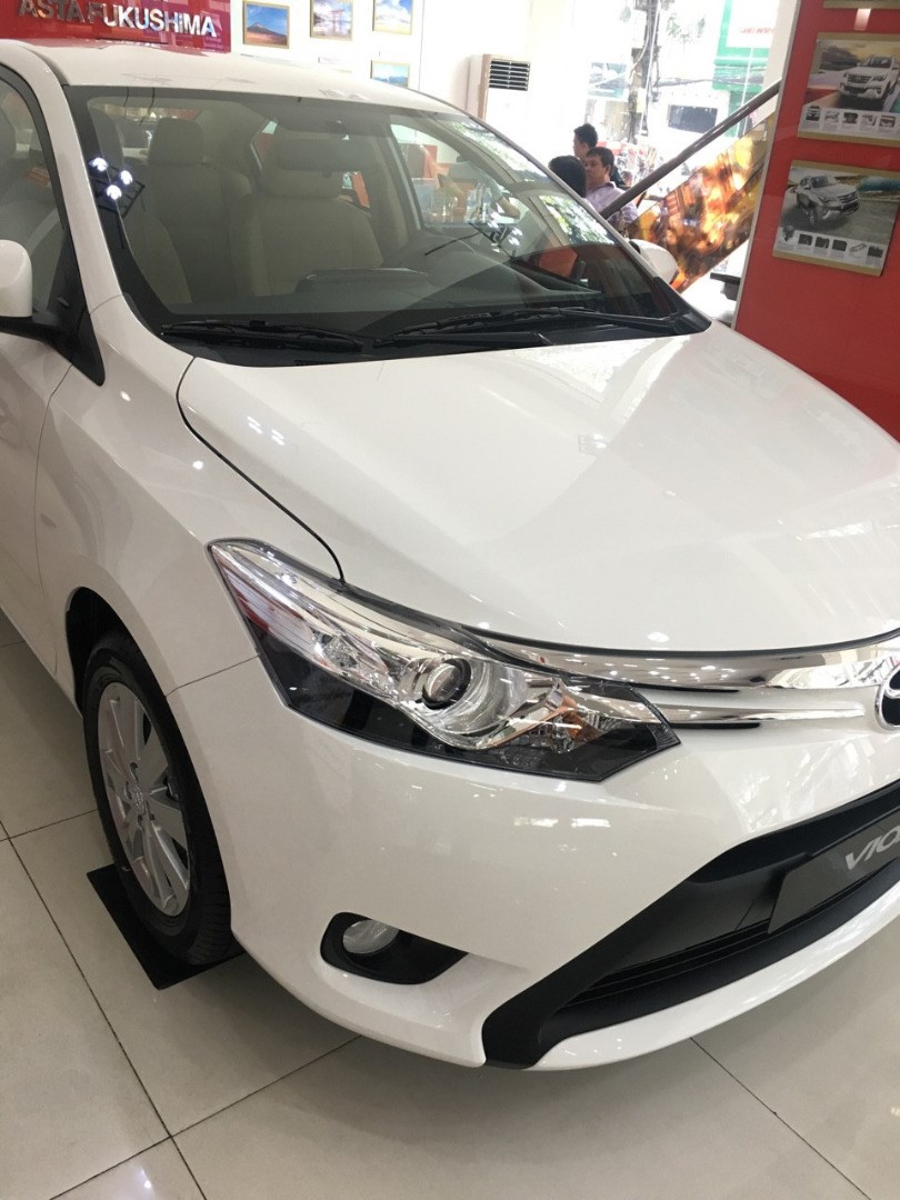 Cần bán Toyota Vios đời 2017, màu trắng, xe nhập-7