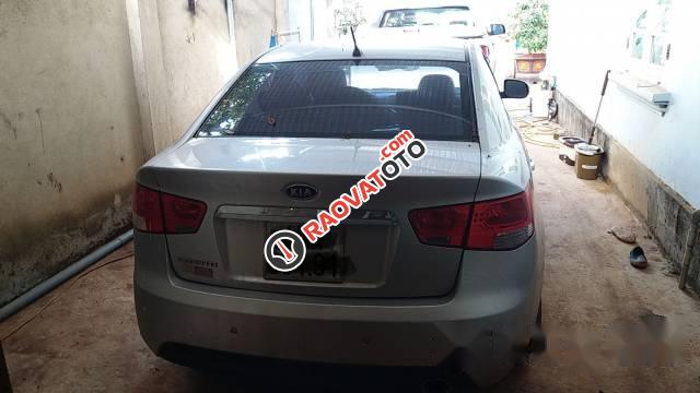 Bán Kia Cerato đời 2010, màu bạc số tự động-0