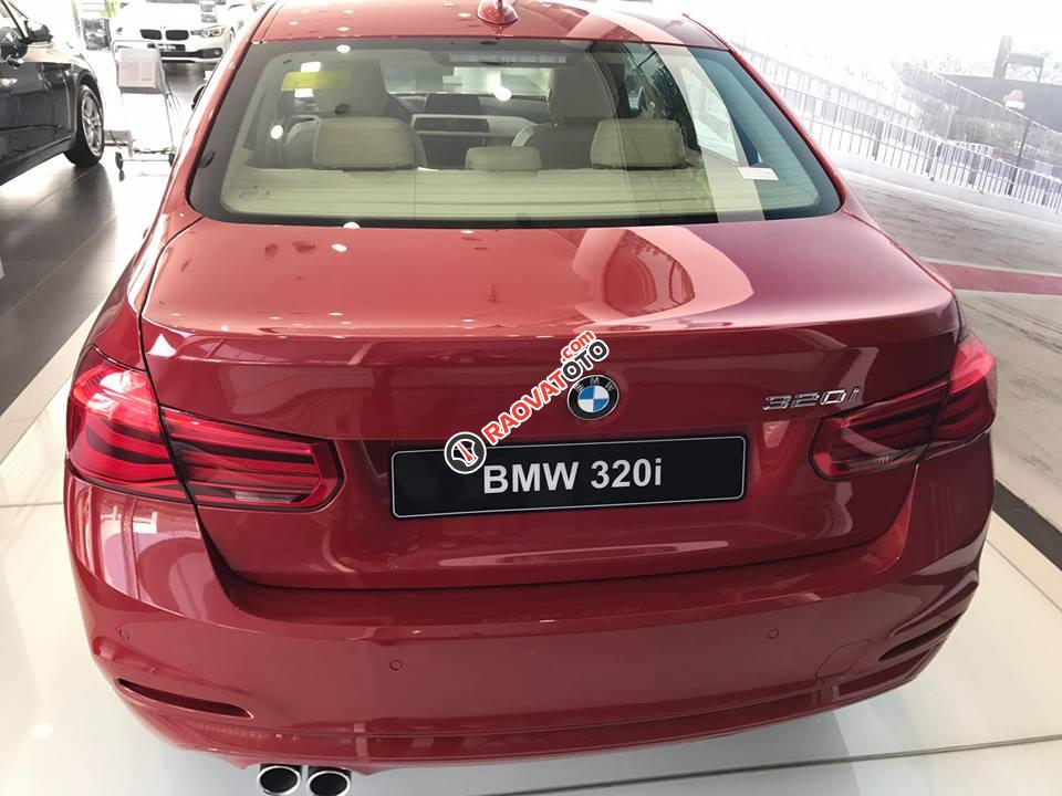 BMW 3 Series 320i đời 2017, màu đỏ, nhập khẩu-2