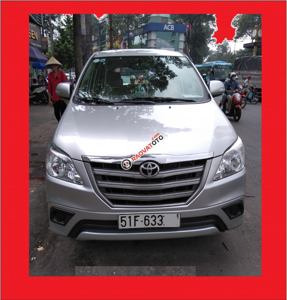 Bán Toyota Innova đời 2016, màu bạc số sàn-0