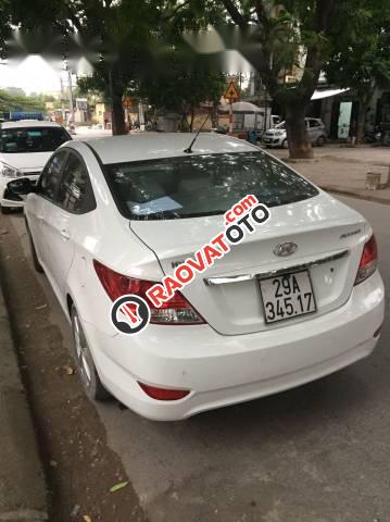 Bán ô tô Hyundai Accent sản xuất 2011, màu trắng, 380tr-3