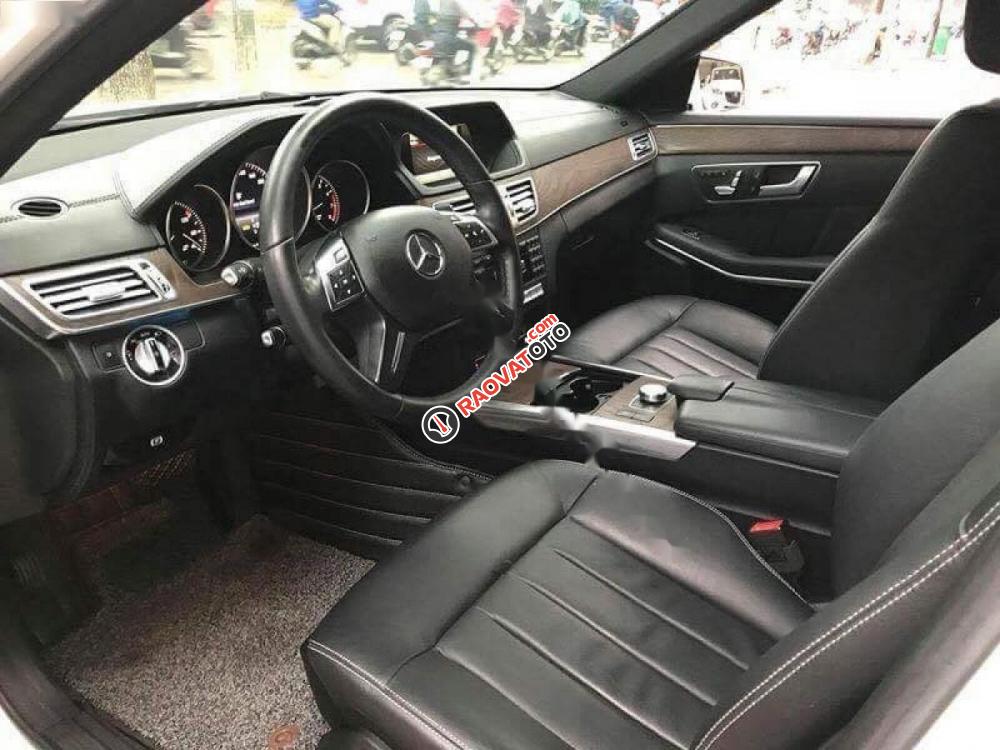 Bán Mercedes E200 đời 2015, màu trắng-6