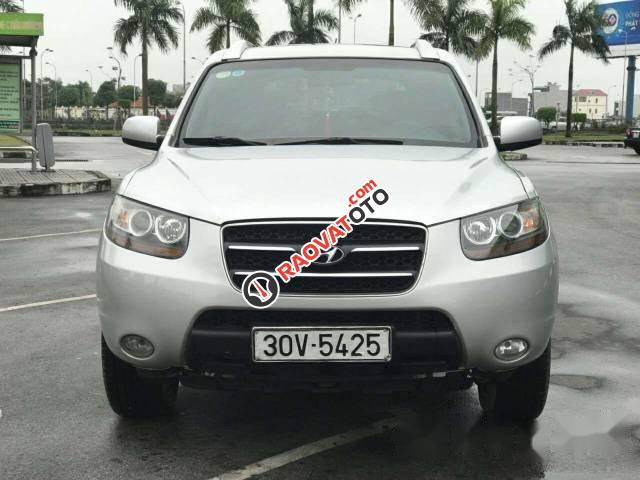 Chính chủ bán xe Hyundai Santa Fe đời 2009, màu bạc-0