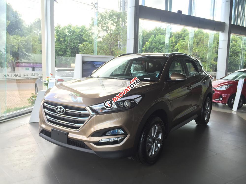 Cần bán xe Hyundai Tucson 2.0 2018, màu nâu, giá KM: 85.000.000đ. ĐT mua xe: 0941.46.22.77 Mr. Vũ-1