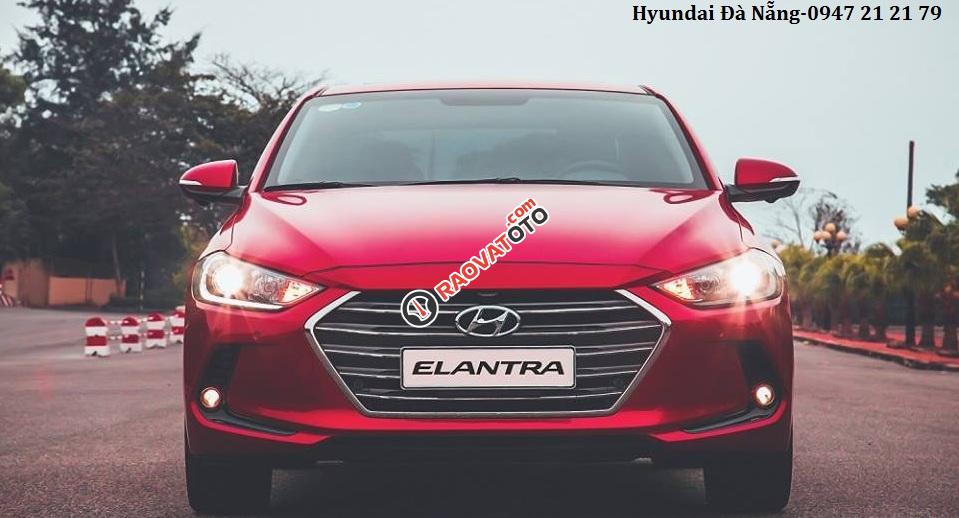 Xe Hyundai Elantra đời 2018 màu đỏ- Đà Nẵng, giá sốc, giảm giá 80 triệu, rẻ nhất thị trường-4