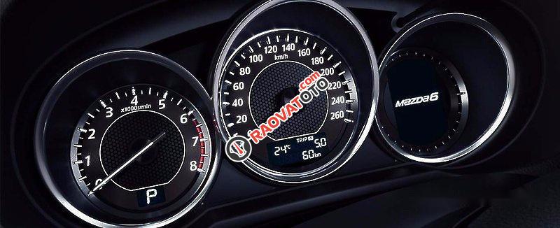 Cần bán xe Mazda 6 2.0 đời 2017, màu đỏ-2