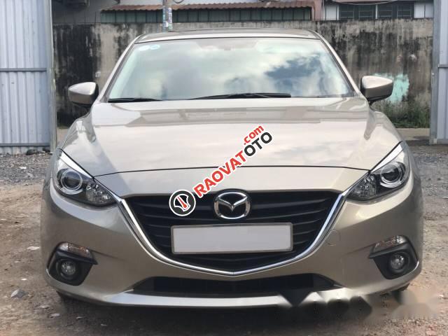 Bán xe Mazda 3 đời 2015, màu vàng số tự động, 580 triệu-0