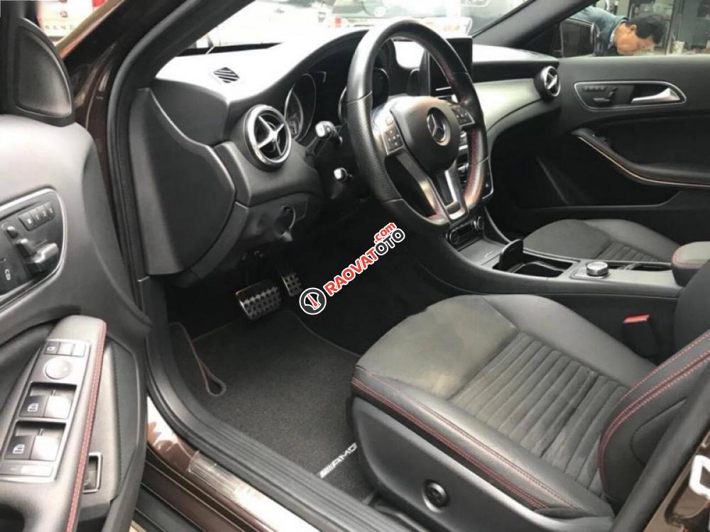 Bán Mercedes GLA250 4Matic đời 2015, màu nâu, xe nhập chính chủ-2