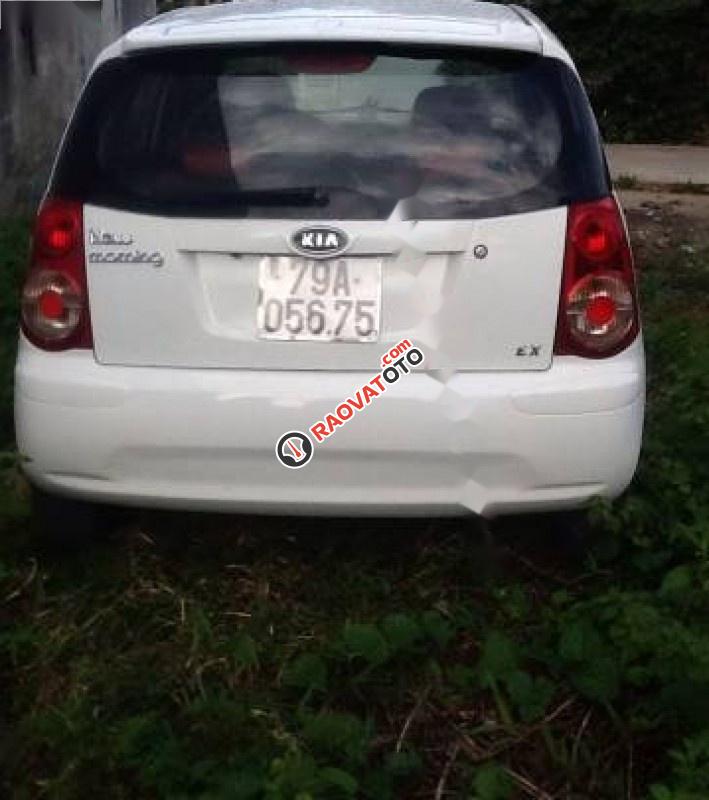 Cần bán gấp Kia Morning EX 1.1 MT đời 2010, màu trắng, xe gia đình, giá 180tr-0