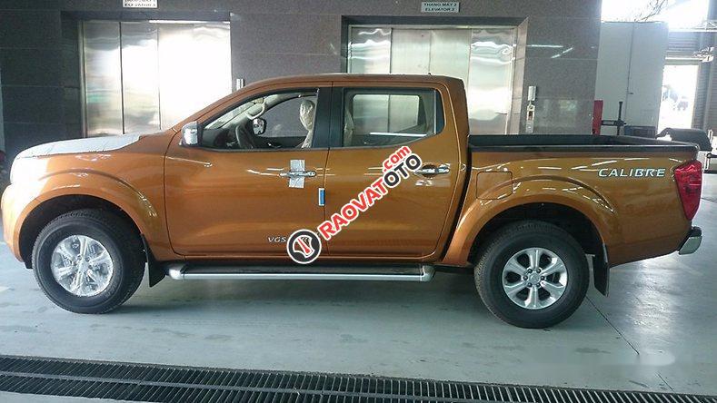 Bán Nissan Navara năm 2017, màu vàng cam-0