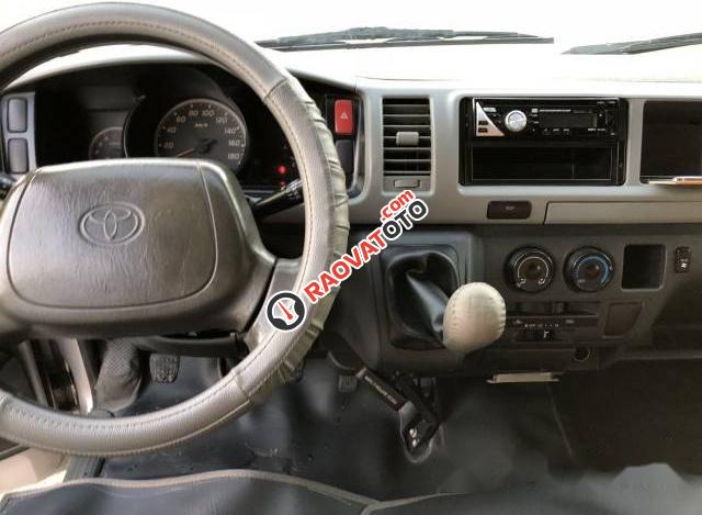 Cần bán gấp Toyota Hiace năm 2006, nhập khẩu nguyên chiếc, 265tr-4