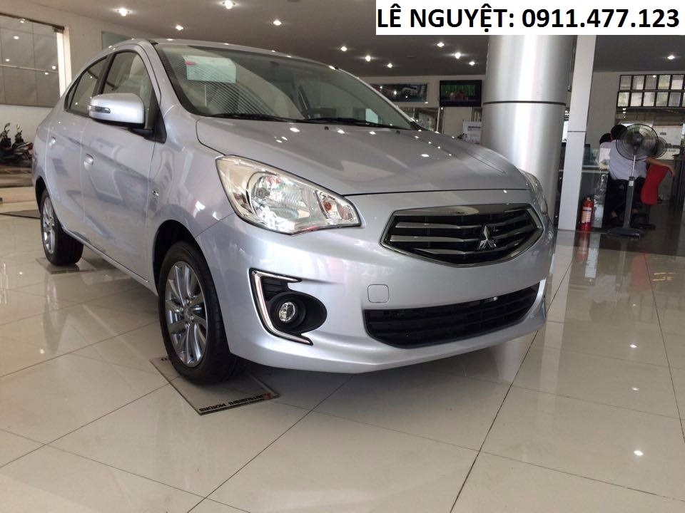 Cần bán xe Mitsubishi Attrage đời 2017, màu bạc, nhập khẩu-2