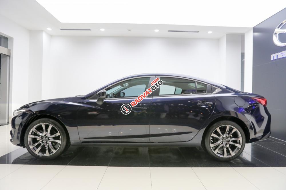 Bán Mazda 6 2.5 Premium 2017 giá tốt, giao ngay, tặng quà giá trị. Liên hệ 0975930716 - Mazda Long Biên-3