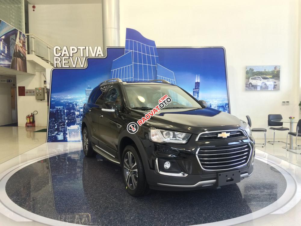 Chevrolet Captiva Revv 2.4L màu đen, hỗ trợ vay ngân hàng 90% - LH: 0945.307.489-0