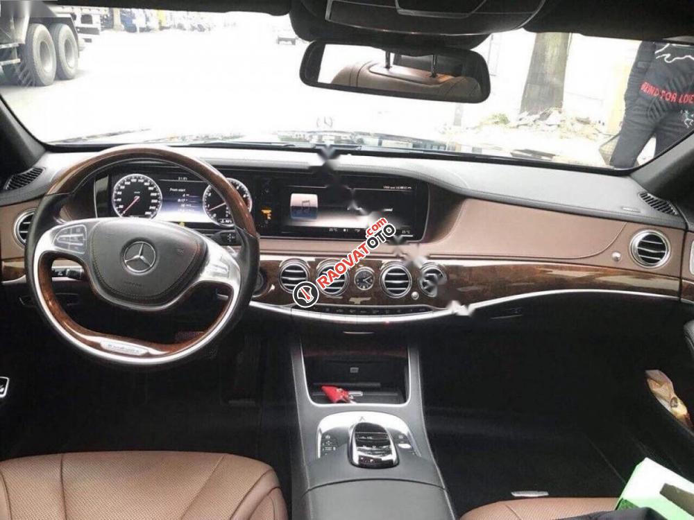 Bán Mercedes S400 2015, màu đen chính chủ-2