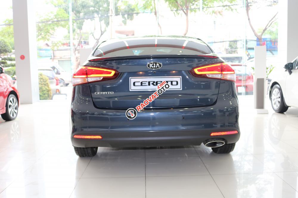 Kia Cerato sở hữu thiết kế ưu Việt và những tính năng hiện đại nhất-2